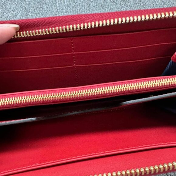 100% Authentic Gucci Leather Wallet - Picture 9 of 12